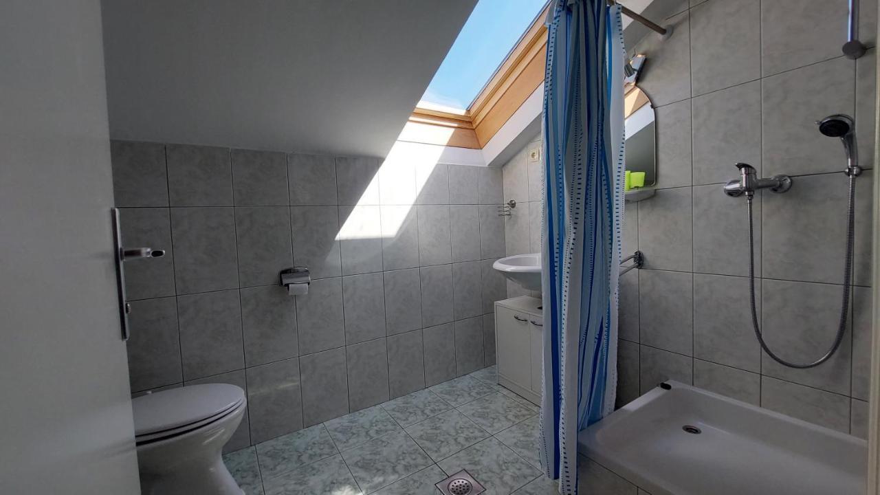 Apartments Gardijan 沃迪切 外观 照片