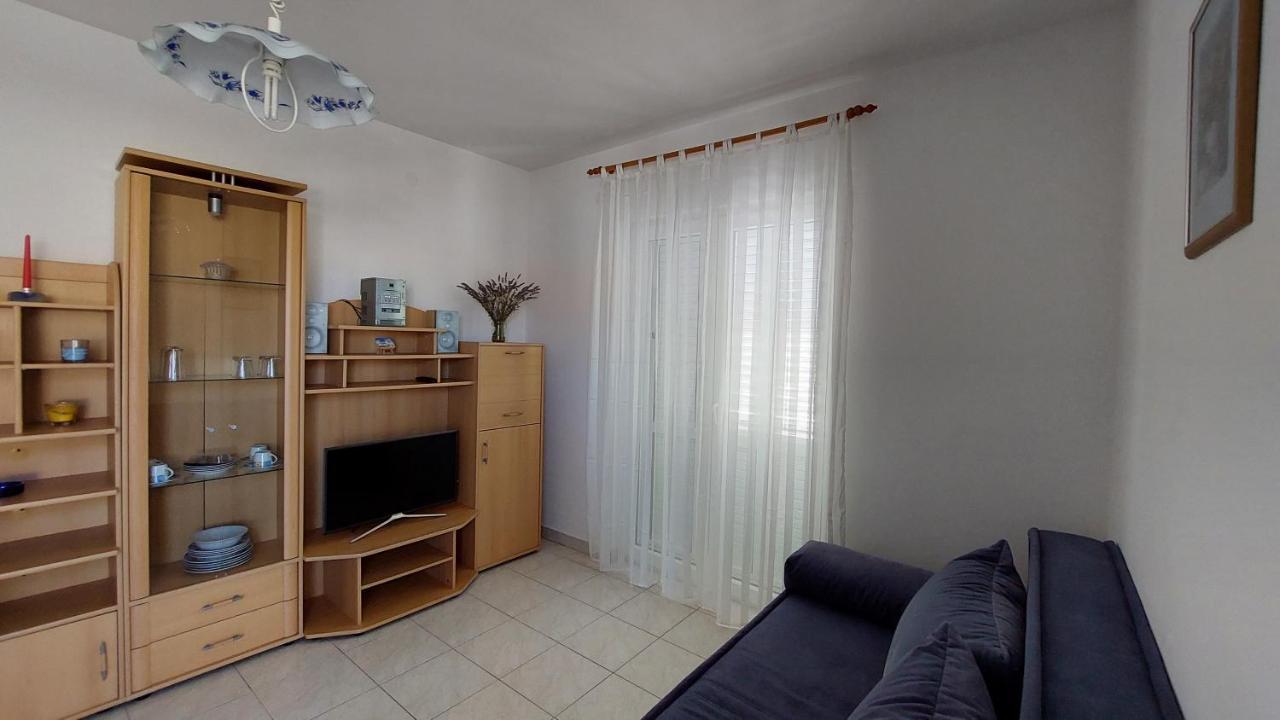 Apartments Gardijan 沃迪切 外观 照片