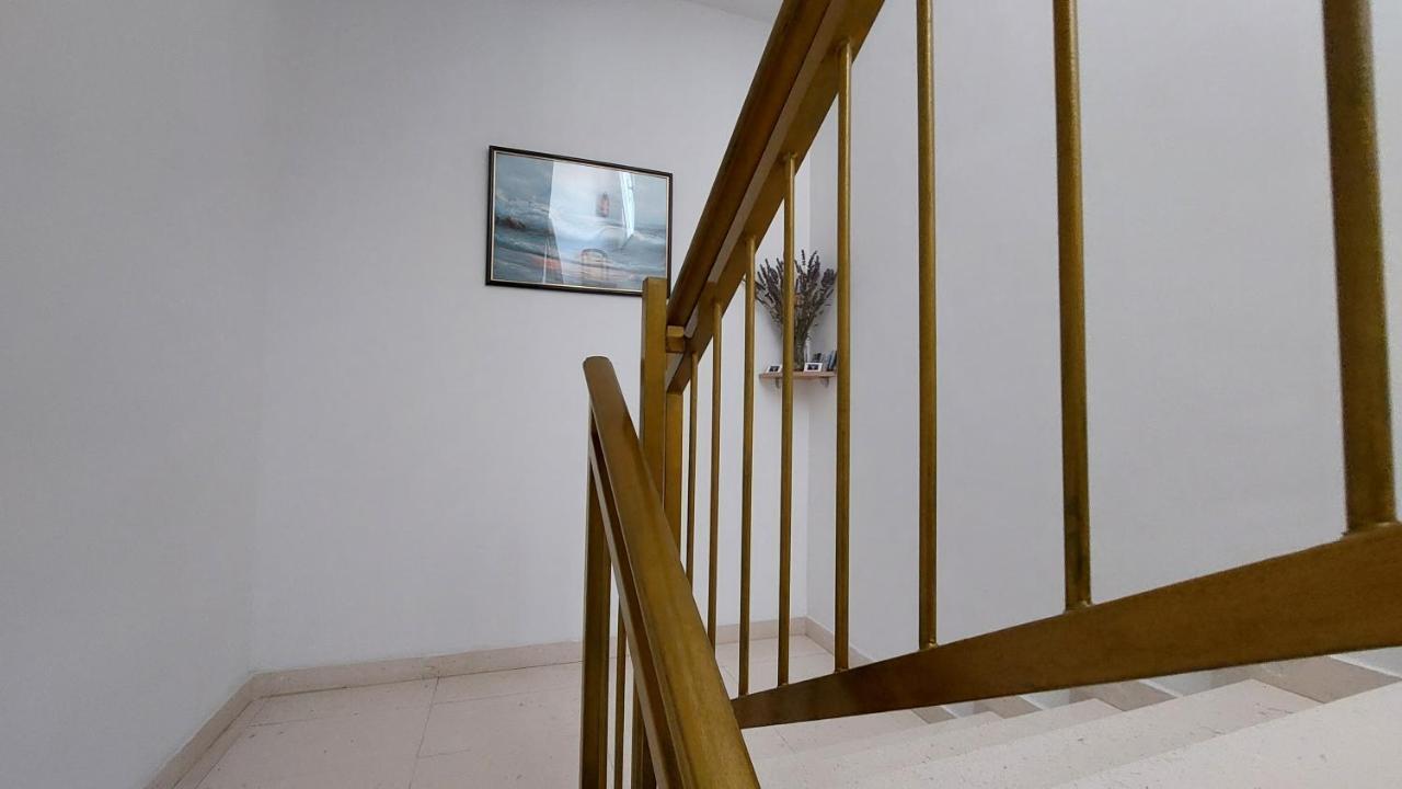 Apartments Gardijan 沃迪切 外观 照片