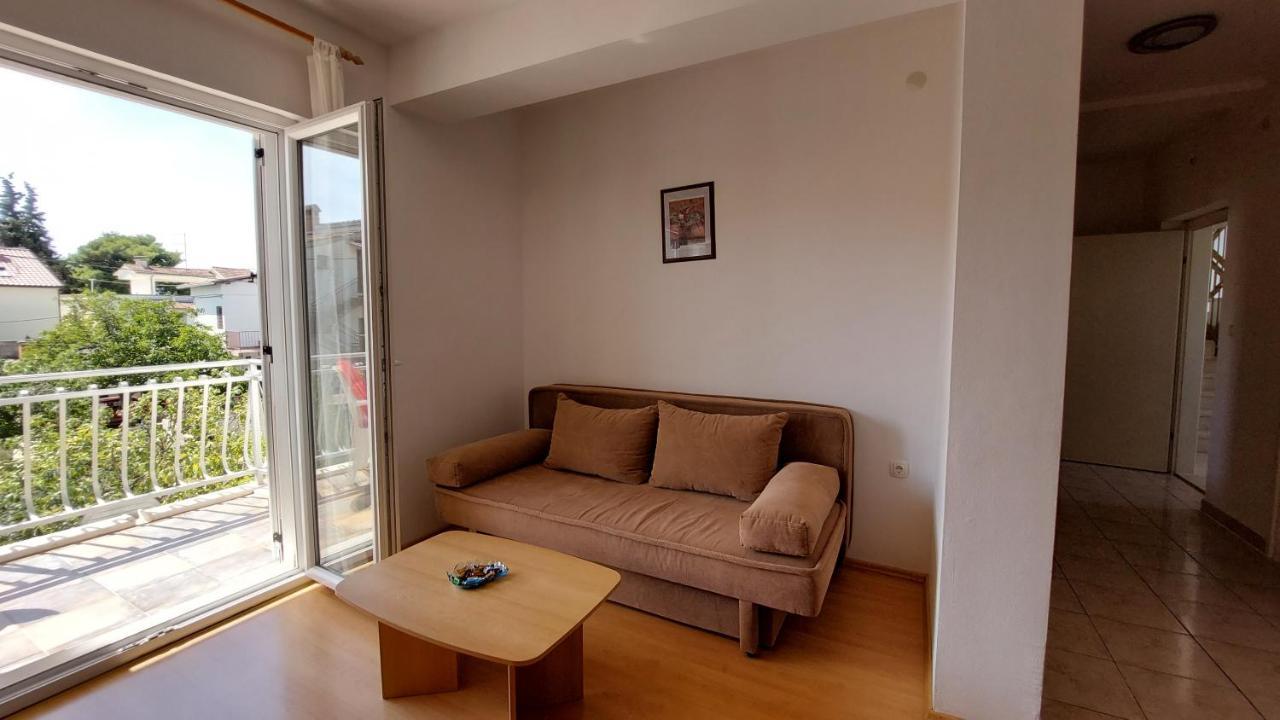 Apartments Gardijan 沃迪切 外观 照片