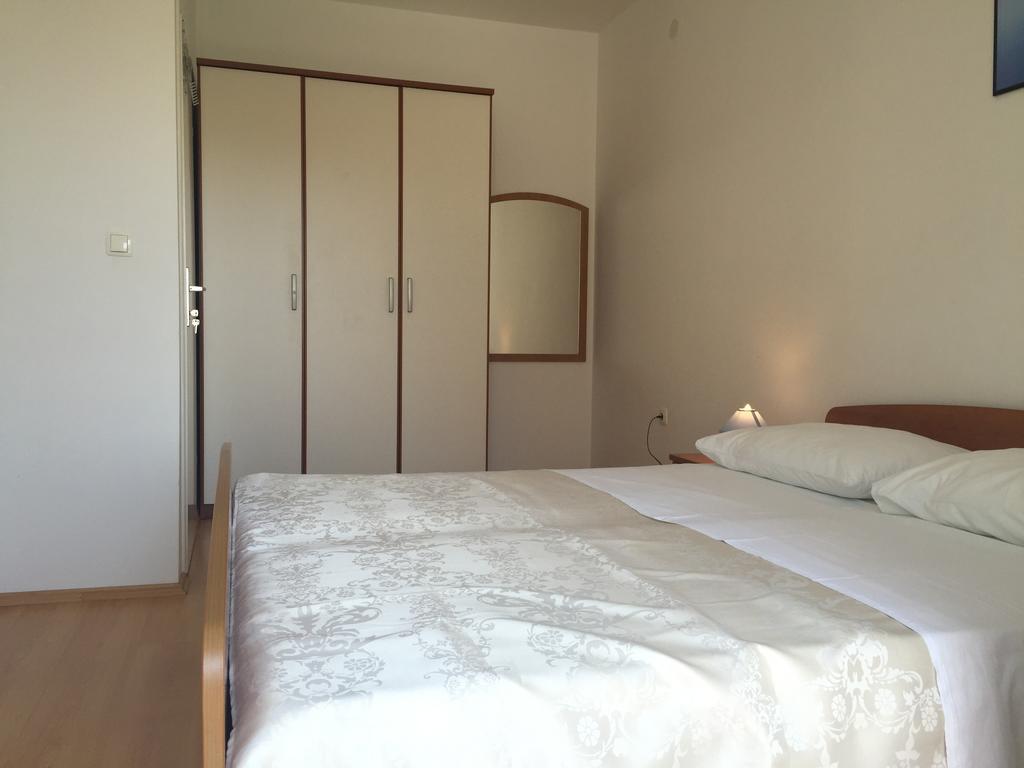 Apartments Gardijan 沃迪切 外观 照片
